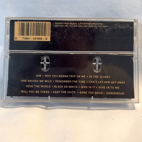 Vintage 90’s Michael Jackson Dangerous Cassette Tape 1991 Epic Records - Picture 2 of 5